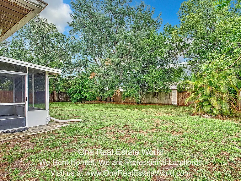 12929 Ohio Woods Ln — Photo 34