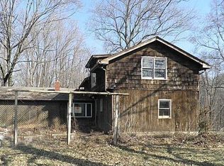 2086 Bell Rd, Morgantown, IN 46160