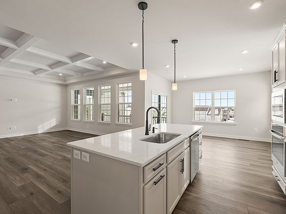 Cumberland with Finished Basement