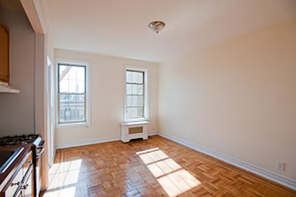 Rented by Lifestyle Realty | media 8