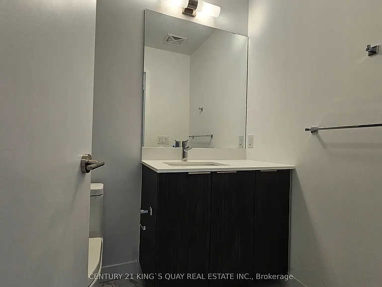 7 Golden Lion Hts #824 — Photo 14