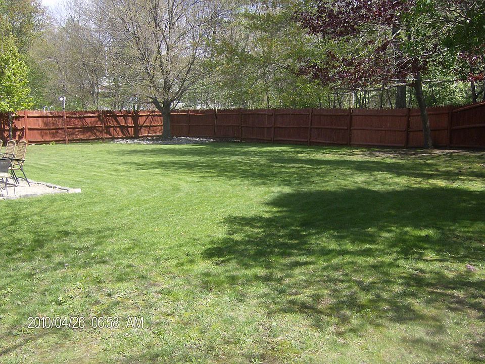2nd image of 34 Pond St APT 4