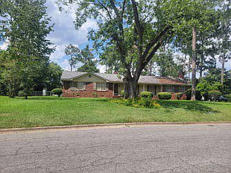1st image of 1824 Green Valley Ln