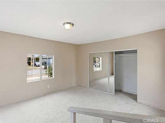 3rd image of 711 N Kalsman Ave
