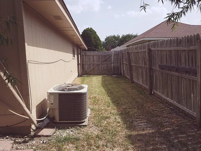 2217 Rockwood Dr — Photo 34