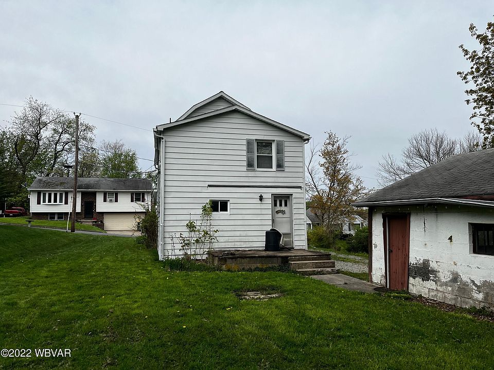 2nd image of 413 Charlotte Ave S