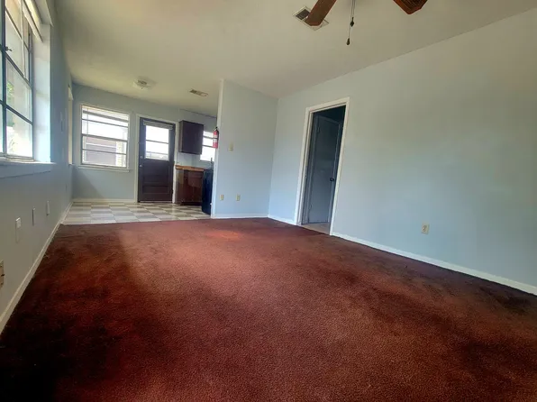 6211 Cavalcade St APT B, Houston, TX 77026