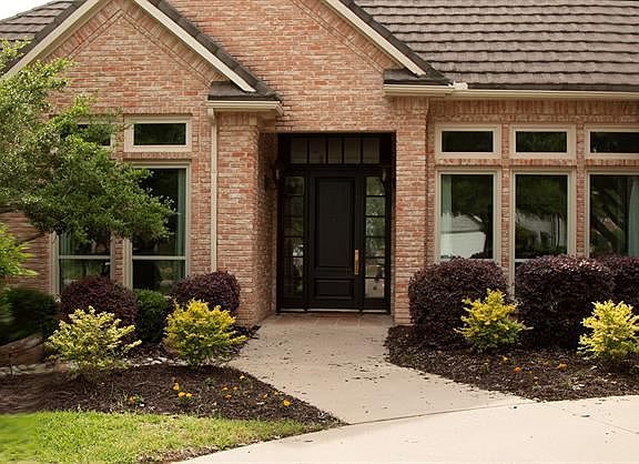 4th image of 4700 Melrose Park Ct