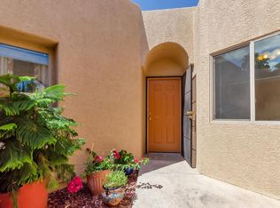 647 W Millbrook Ln, Tucson, AZ 85704