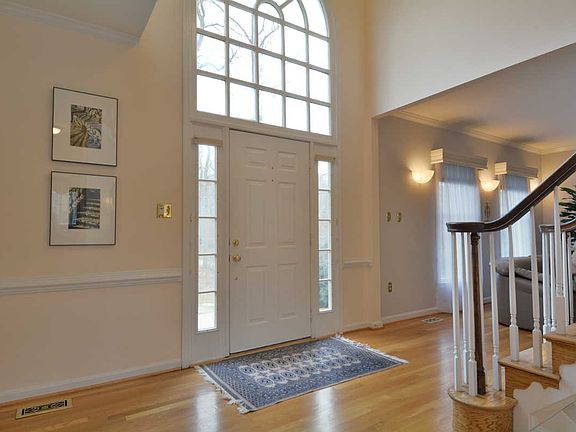 2nd image of 6824 Brimstone Ln