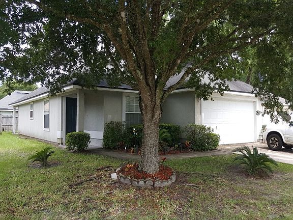 2nd image of 10941 Acorn Park Dr E