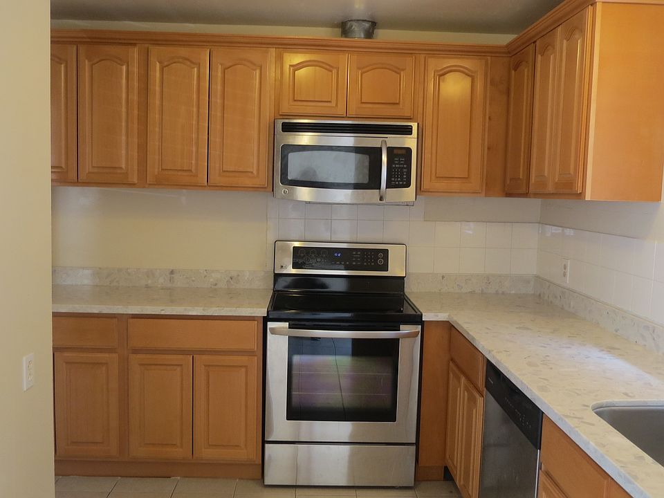 1st image of 1182 Leigh Ave APT 1