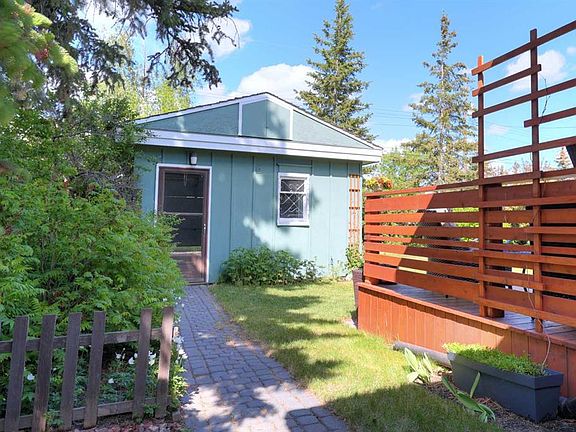 4th image of 8908 S 33rd Ave NW