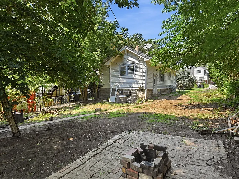 5831 Ohio St — Photo 23