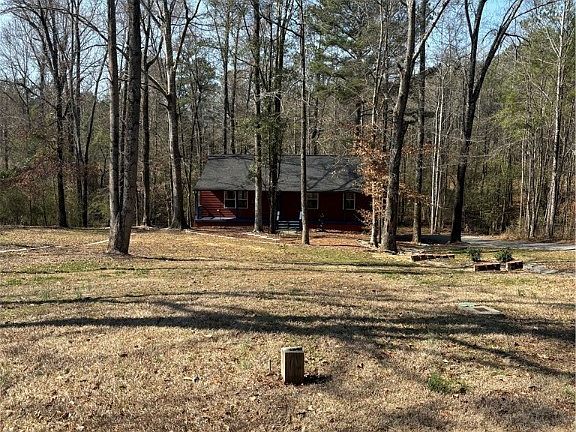 3rd image of 15954 Lake Hills Dr