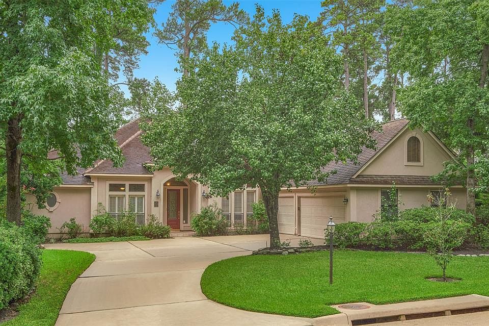 1st image of 12 W Pines Dr