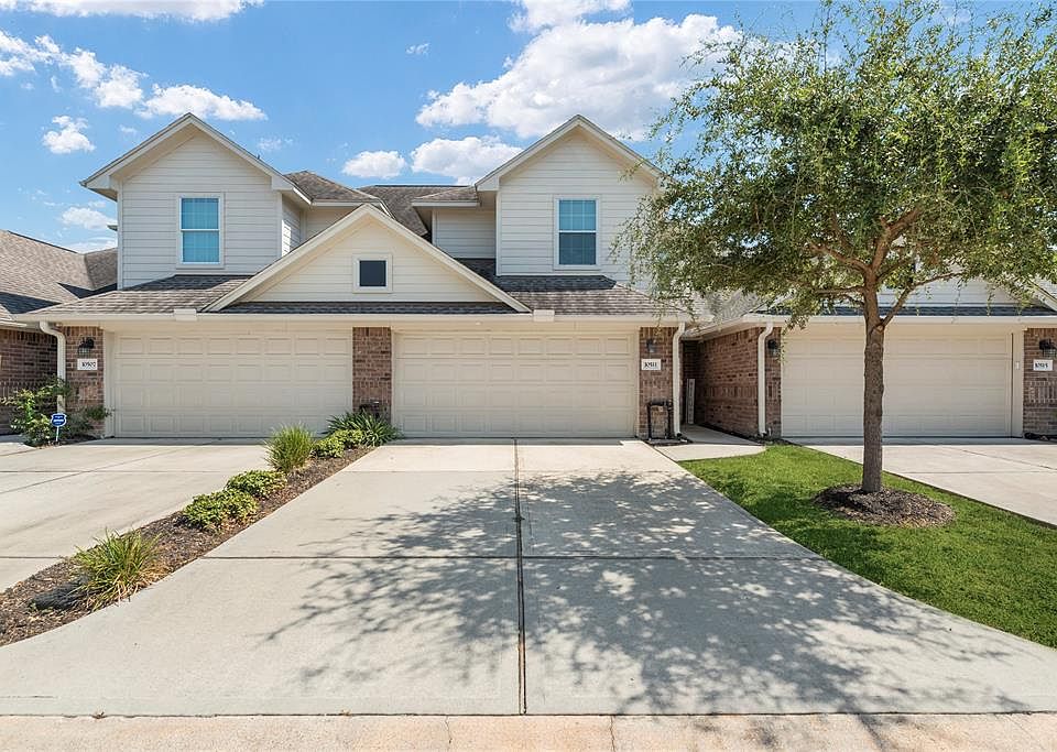 1st image of 10511 Willow Park View