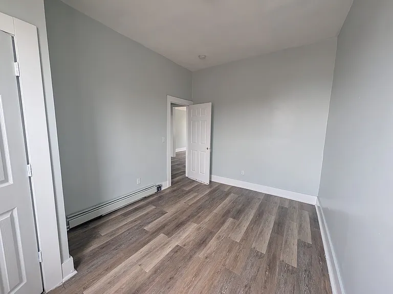 72 Grove St #6 — Photo 13