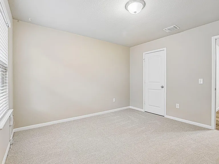 10604 Menominee Falls Ln — Photo 28