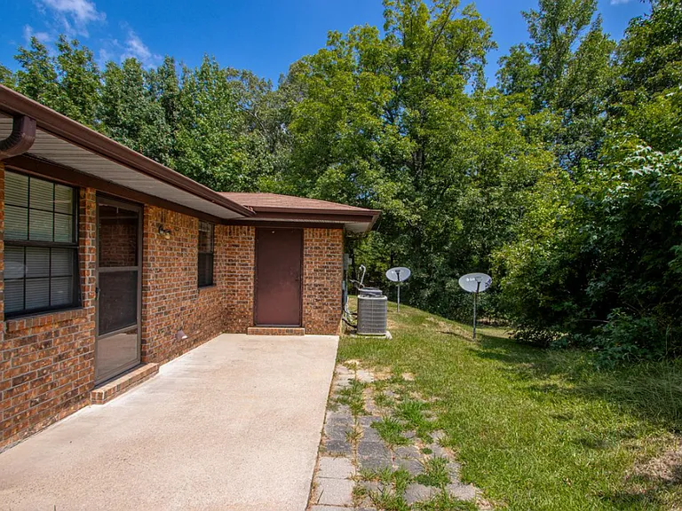 207 Turner Ave — Photo 44