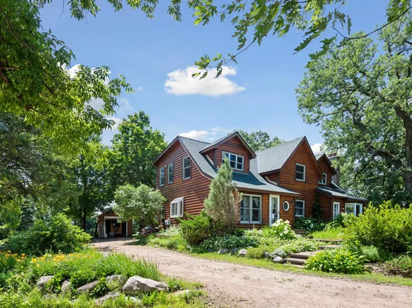 2852 County Road 92 N, Maple Plain, MN 55359