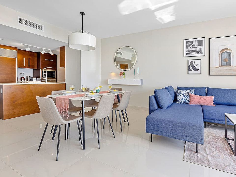 1st image of 485 Brickell Ave #Id1240553p