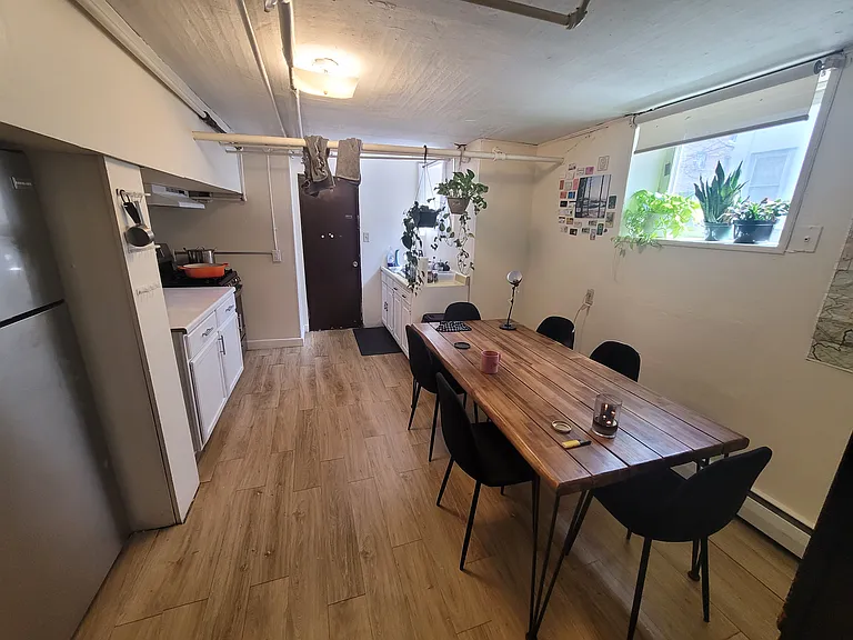 256 Chestnut Hill Ave #B — Photo 3