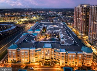 12000 Market St APT 253, Reston, VA 20190