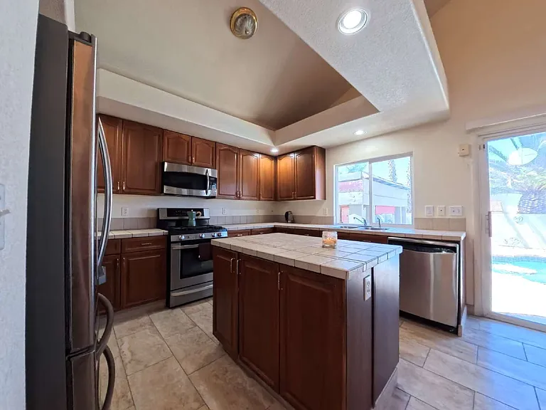 8330 Hipwader Ct — Photo 12