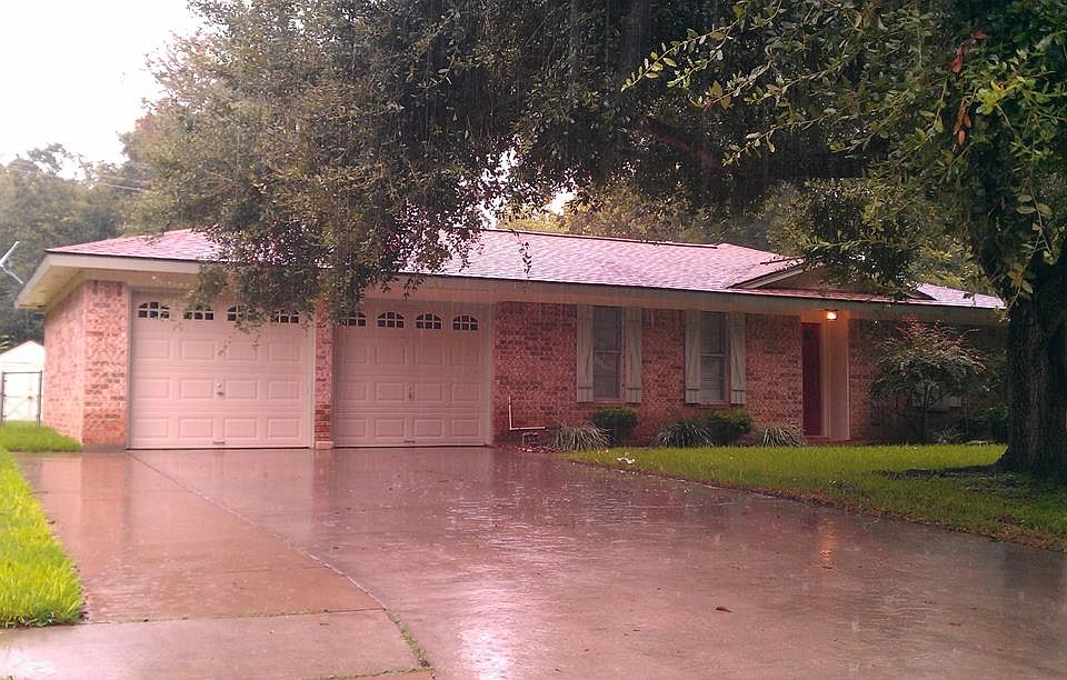 1st image of 116 Mesquite St