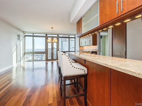 2nd image of 175 Huguenot Street #1604