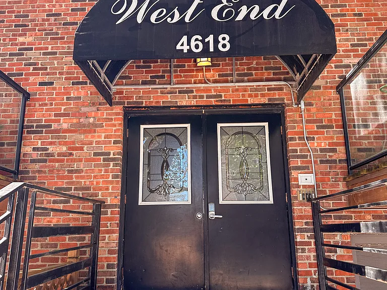 4618 Holly St #6 — Photo 25