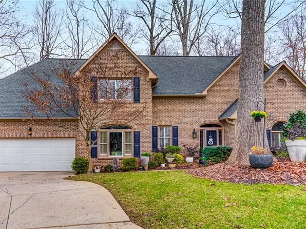 2800 Hackney Way, Jamestown, NC 27282