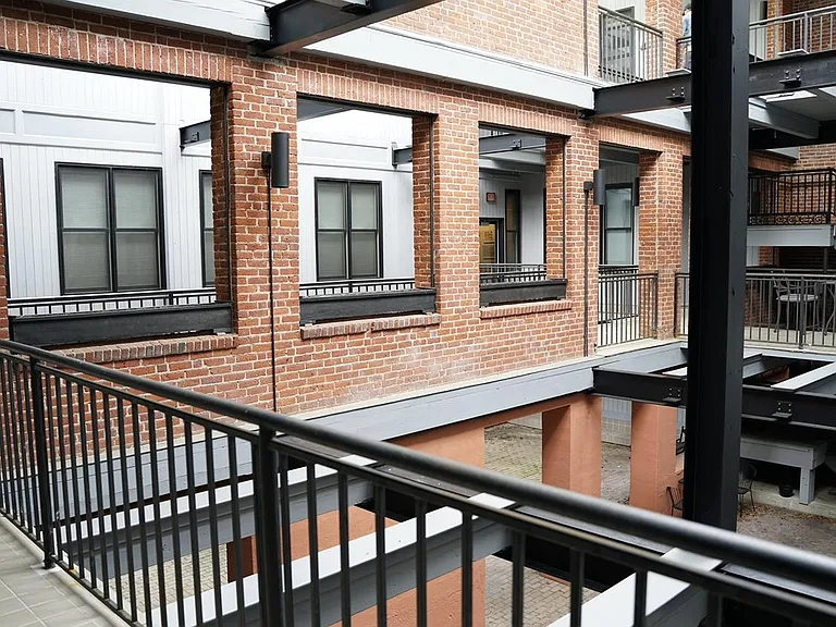 406 Lincoln St #207 — Photo 10