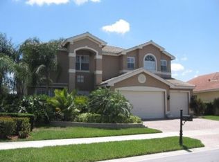 1877 Senegal Date Dr, Naples, FL 34119