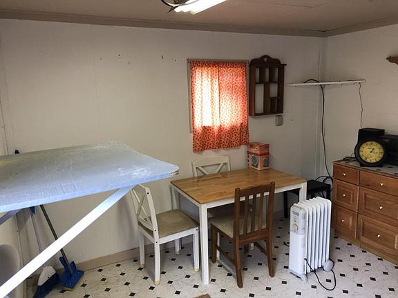 4th image of 2505 E 2nd St