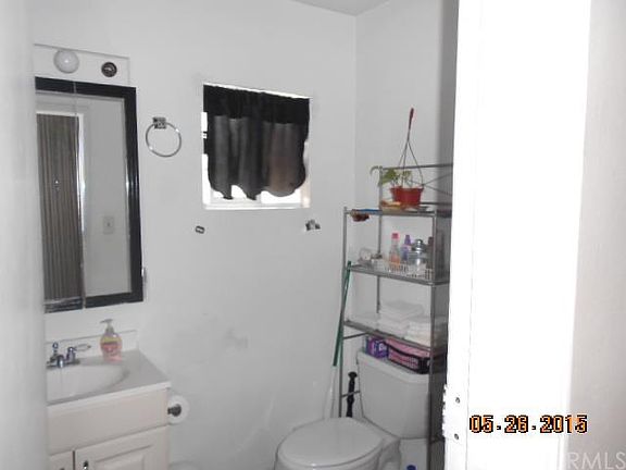 5th image of 13411 S Hoover St
