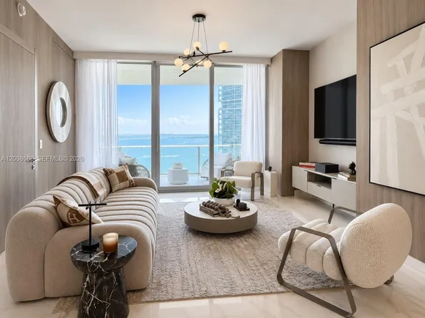 300 Biscayne Boulevard Way #1605W, Miami, FL 33131