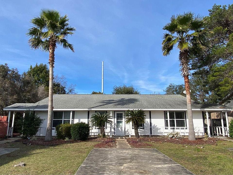 1st image of 3214 Redwood Ln