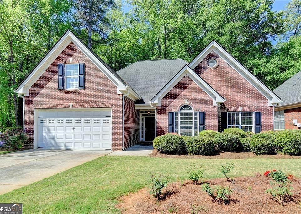 1st image of 678 Retreat Dr
