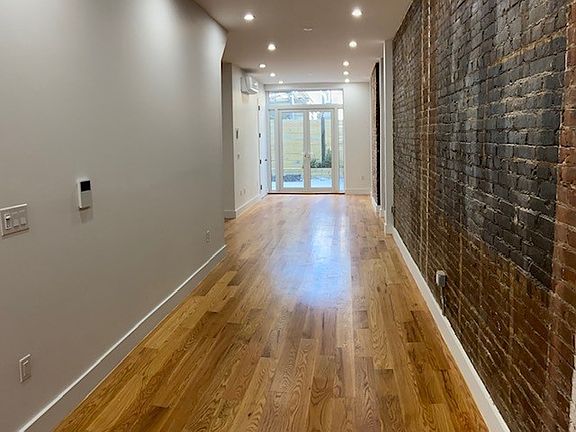 2nd image of 577 Vanderbilt Ave #1A