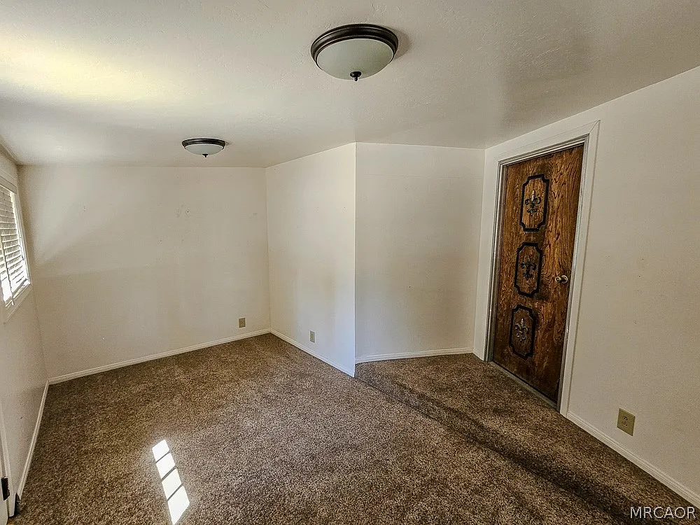 2 bed, 2.0 bath, 1576 sqft, $2,000 — Photo 3
