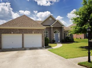 150 Village Ln, Pelham, AL 35124