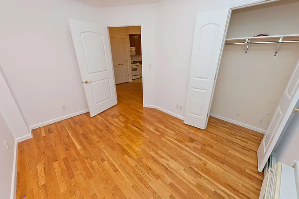 Rented by Compass | media 78