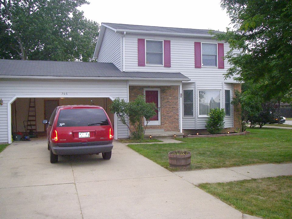2nd image of 706 Peppermill Cir