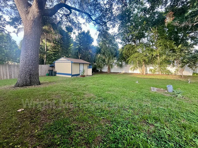 705 Bayou Ave #1 — Photo 23