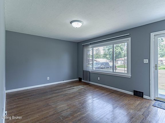 2nd image of 4912 Margo Ave