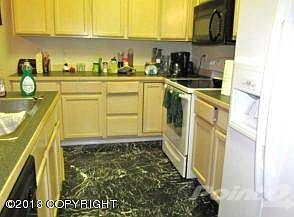 Marble Floor and newer Appliances!