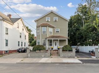 62 Bissell St, Providence, RI 02907