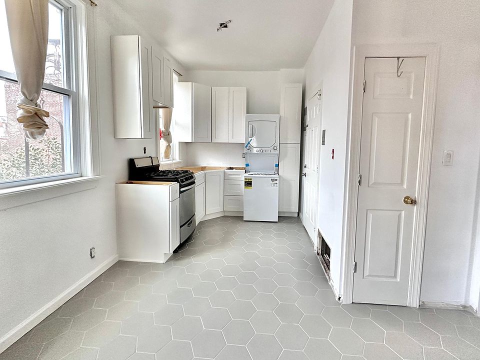 Updated kitchen - in progress
